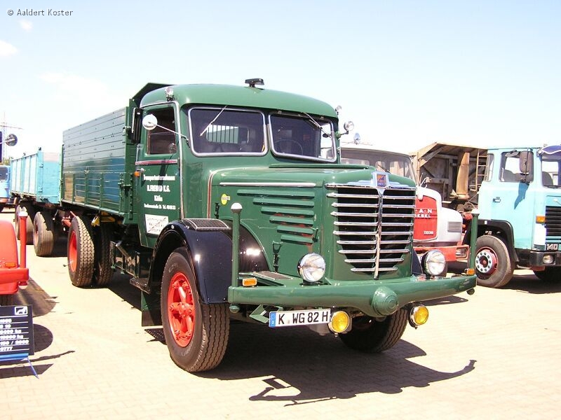 Buessing-8000-S-13-Freund-Koster-220605-01.jpg