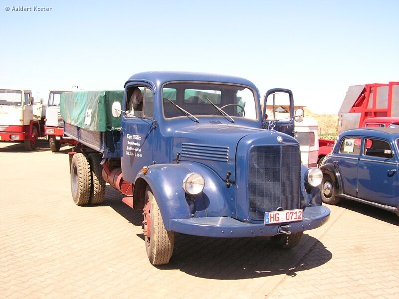 MB-blau-Koster-220605-02.jpg