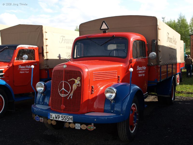 Mercedes-Poller-JThiele-020508.JPG