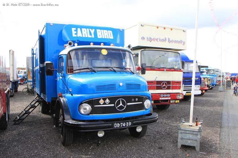 MB-L-1113-blau-270709-01.jpg - Mercedes-Benz L 1113