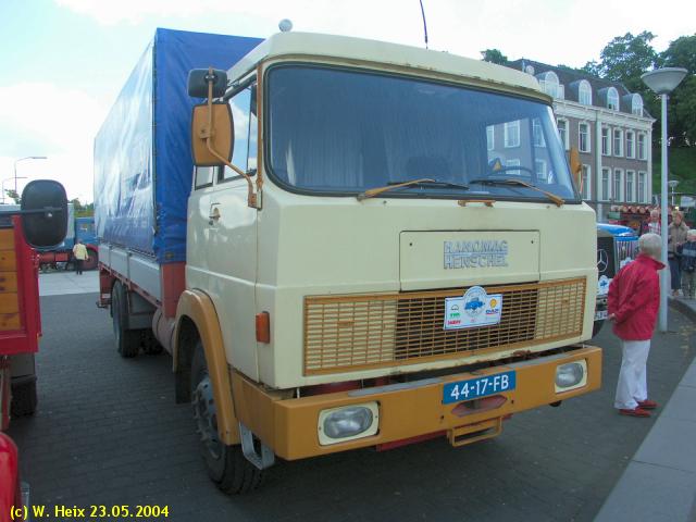 Hanomag-Henschel-F-161-beige-230504-1.jpg - Hanomag-Henschel F 191