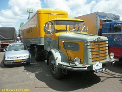 Buessing-Commodore-gelb-grau-230504-3
