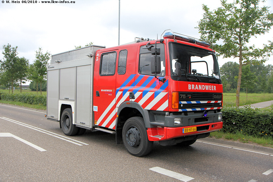 DAF-75240-020810-04.jpg