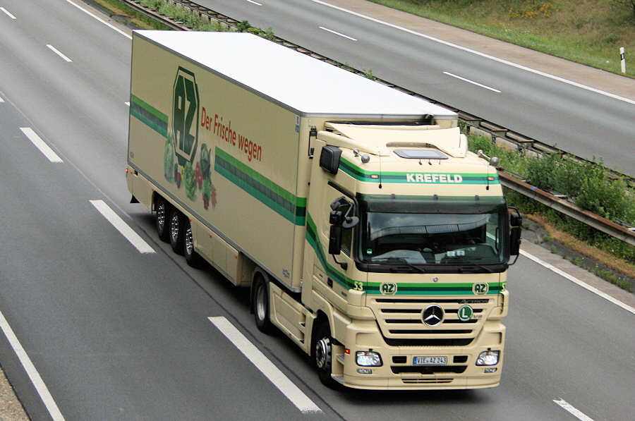 MB-Actros-3-1851-AZ-Bornscheuer-041010-01.jpg - René Bornscheuer