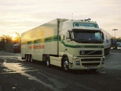 Volvo-FH12-460-AZ-Hahnen-040205-16