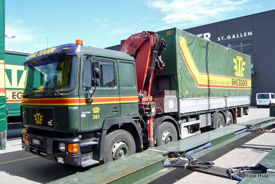 MAN-F90-35402-Egger-Hug-030512-01.jpg