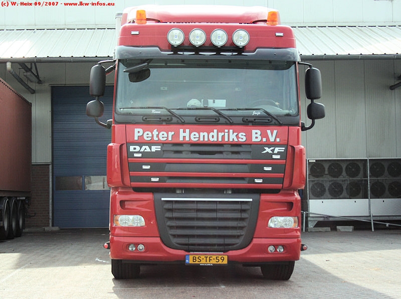 DAF-XF-105410-Hendriks-010907-03.jpg