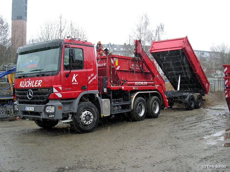 Kuechler-Dortmund-Timo-Scholz-055.jpg - MINOLTA DIGITAL CAMERA         