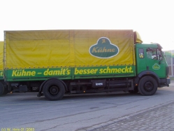 MB-SK-1722-Planen-LKW-Kuehne-1