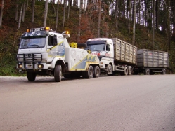 MB-SK-Pappas-Schwaighofer-020407-07