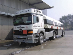 MB-Atego-Pflipsen-Doerrer-091204-2