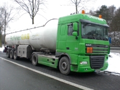 DAF-XF-105460-Raiffeisen-Kleinrensing-310110-01