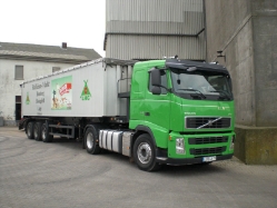 Volvo-FH-440-Raiffeisen-Kleinrensing-211209-01