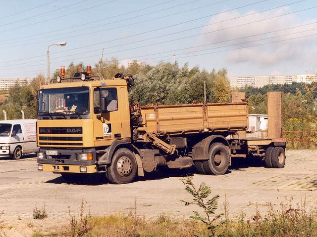 DAF-95360-Teerbau-AKuechler-240105-01.jpg