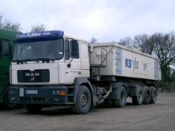 MAN-F2000-Evo-19414-KISZ-Wieczorek-Szy-370304-2