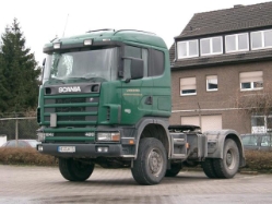 Scania-124-C-420-SZM-Wieczorek-Szy-270304-1