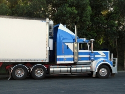 Kenworth-T904-CFS-1-Voigt-080327