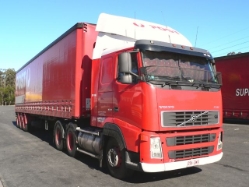 Volvo-FH12-500-Australia-Post-Voigt-030705-01-AUS