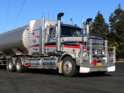 Western-Star-4964-HBL-Voigt-280805-01-AUS