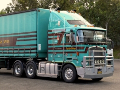 Kenworth-K104-Coastline-1-Voigt-080328