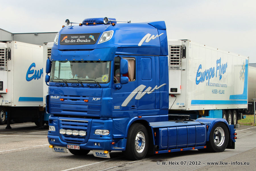 BE-DAF-XF-105460-van-den-Branden-280712-08.jpg