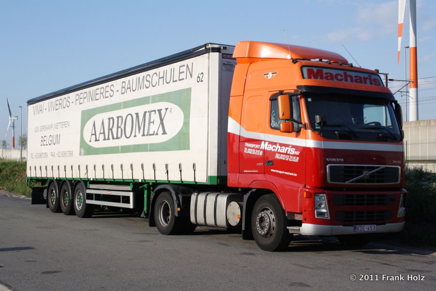 BE-Volvo-FH-Macharis-Holz-100711-01.jpg