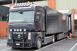 BE-Renault-Magnum-III-schwarz-220212-02