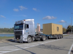 DAF-95-XF-WCT-Rouwet-111106-01-B