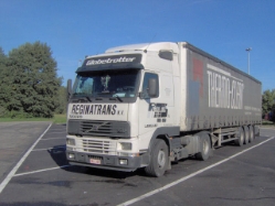 Volvo-FH12-420-Reginatrans-Rouwet-111106-01-B