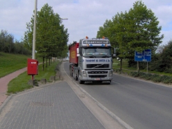 Volvo-FH12-deCoster-Rouwet-300906-01-B