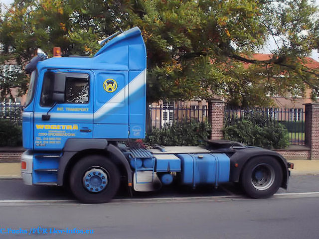 MAN-F2000-Evo-19414-Wogetra-Fuchs-311206-02-B.jpg - Ch. Fuchs