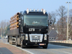 BE-Renault-Magnum-LTB-Rouwet-130508-01
