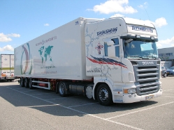 FIN-Scania-R-420-Thermoline-Holz-030709-03