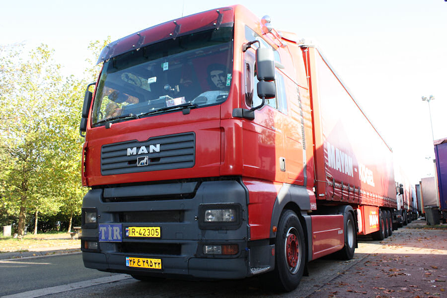 IR-MAN-TGA-18480-XXL-rot-Fitjer-221209-01.jpg - Eike Fitjer