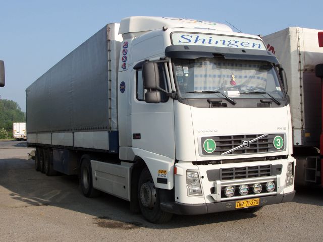 Volvo-FH12-Shingen-Holz-010806-01-IR.jpg - Marco Reck