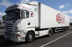 IRL-Scania-R-500-weiss-Fitjer-210510-04