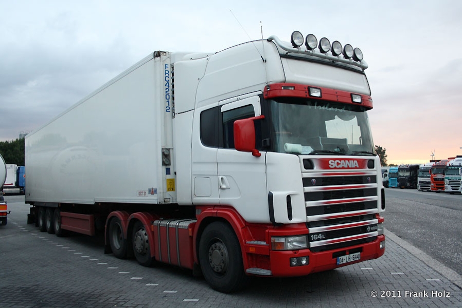 IRL-Scania-164-L-480-weiss-Holz-080711-01.jpg