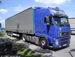 LT-Volvo-FH-440-Halasz-290610-01