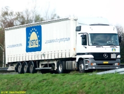 MB-Actros-1835-PLSZ-Astre-050404-1-LUX