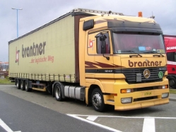 MB-Actros-1843-PLSZ-Brantner-(Reck)