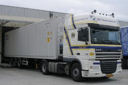 NL-DAF-XF-105-SFI-Holz-100810-01