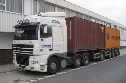 NL-DAF-XF-TSI-Holz-100810-01