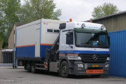 NL-MB-Actros-MP2-Stevin-Holz-100810-01
