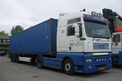 NL-MAN-TGA-18440-XXL-VAT-Holz-100810-01