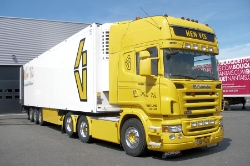 NL-Scania-R-500-Hen-Vis-Holz-110810-01