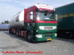 NL-Renault-Premium-Route-de-Bruyn-Koster-141210-01