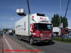 NL-Scania-114-G-340-Luiten-Koster-151210-01