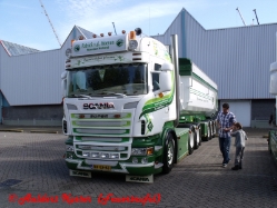 NL-Scania-R-II-620-vdHoeven-Koster-171210-01