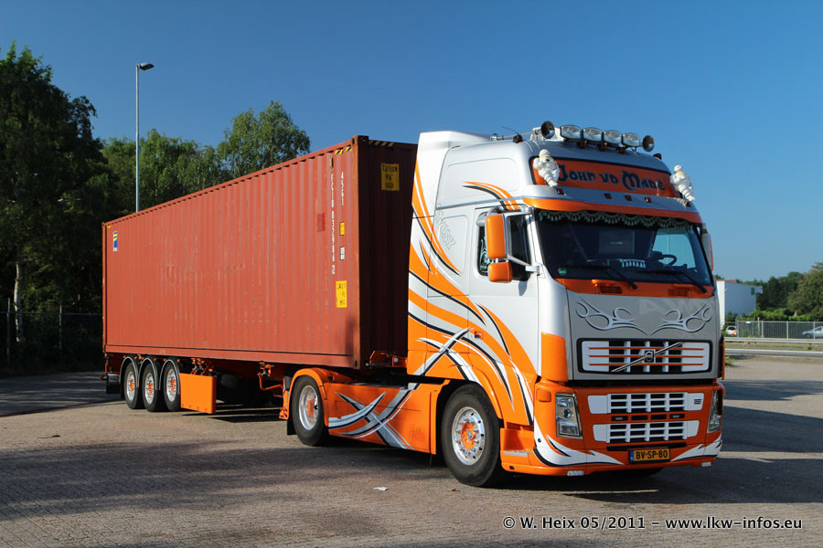 NL-Volvo-FH16-vdMade-130511-01.jpg