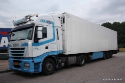 NL-Iveco-Stralis-AS-II-440-S-45-van-Beurden-Holz-080711-01